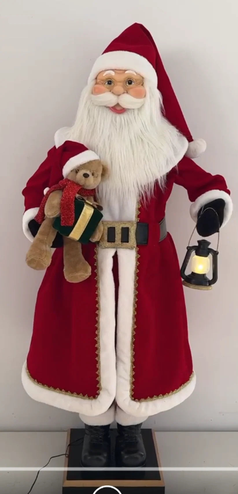 110cm H  Moving Santa