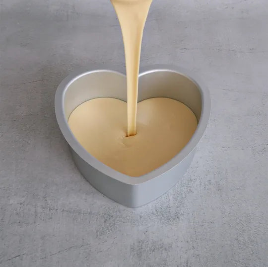 MONDO PRO HEART CAKE PAN 6IN/15X7.5CM